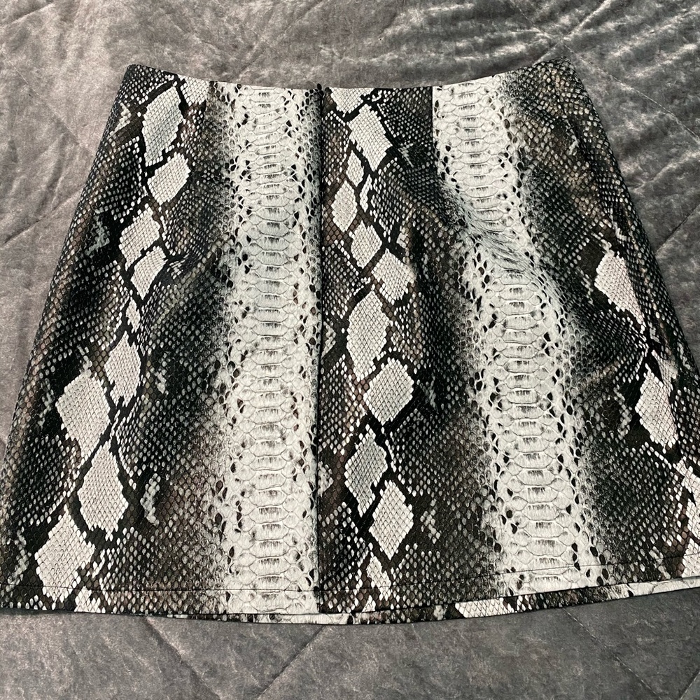Black and white snake skin leather skirt